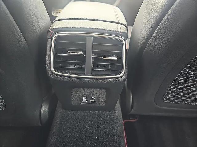 2025 Genesis G70 2.5T AWD