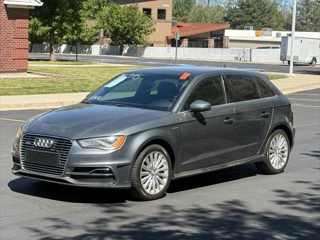 2016 Audi A3 e-tron Premium Plus