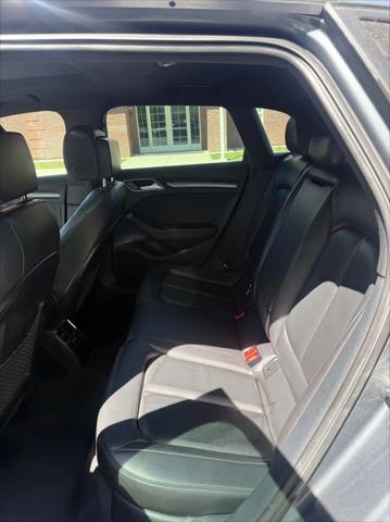 2016 Audi A3 e-tron Premium Plus