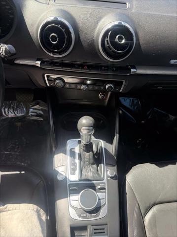 2016 Audi A3 e-tron Premium Plus