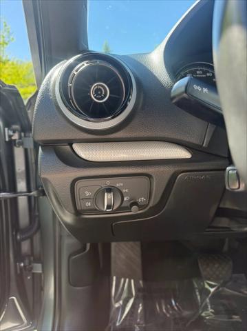 2016 Audi A3 e-tron Premium Plus