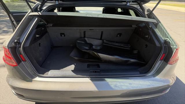 2016 Audi A3 e-tron Premium Plus