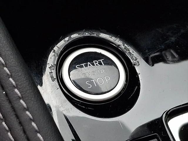 2020 Nissan Kicks SR Xtronic CVT