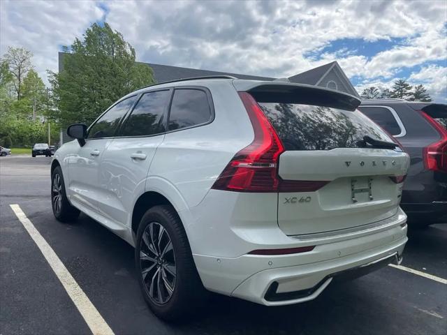 2024 Volvo XC60 B5 Plus Dark Theme