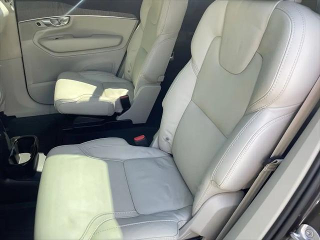 2023 Volvo XC90 Recharge T8 Ultimate 6-Seater