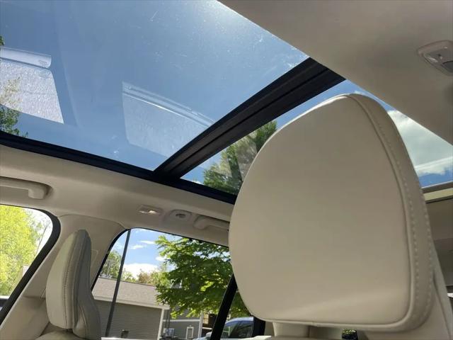 2023 Volvo XC90 Recharge T8 Ultimate 6-Seater