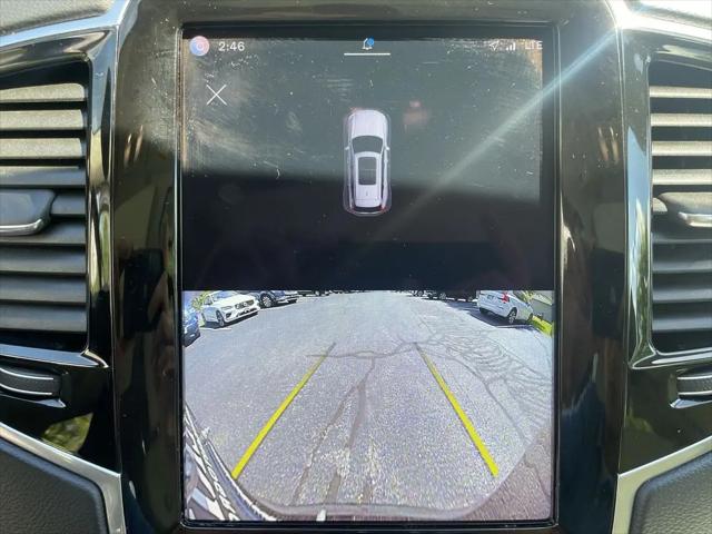2023 Volvo XC90 Recharge T8 Ultimate 6-Seater