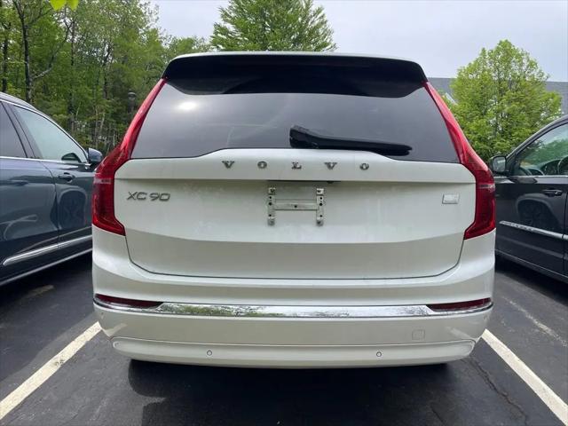 2024 Volvo XC90 Recharge T8 Plus Bright Theme 7-Seater