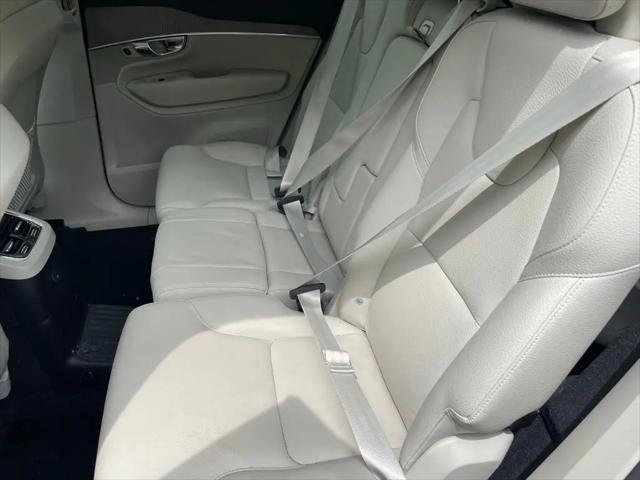 2024 Volvo XC90 Recharge T8 Plus Bright Theme 7-Seater