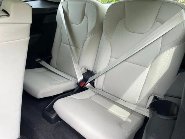 2024 Volvo XC90 Recharge T8 Plus Bright Theme 7-Seater