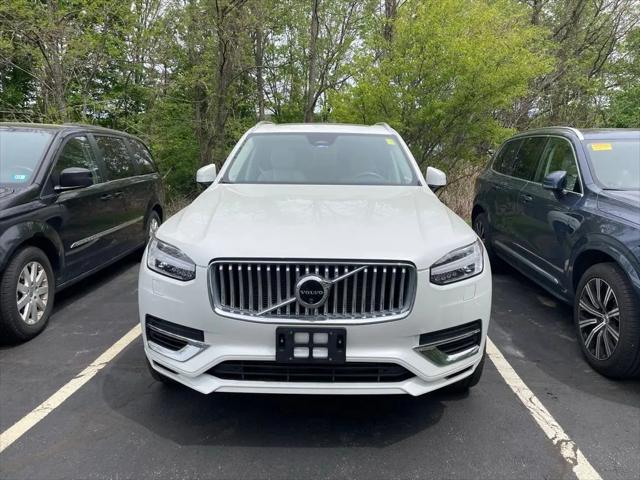 2024 Volvo XC90 Recharge T8 Plus Bright Theme 7-Seater