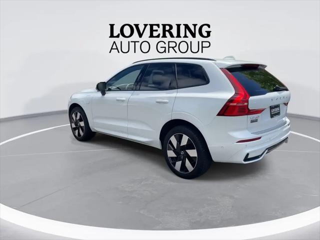 2024 Volvo XC60 Recharge T8 Ultimate Dark Theme