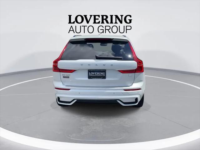 2024 Volvo XC60 Recharge T8 Ultimate Dark Theme