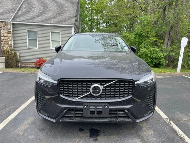 2024 Volvo XC60 B5 Plus Dark Theme
