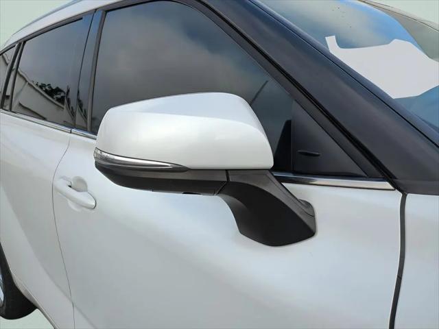 2022 Toyota Highlander Limited