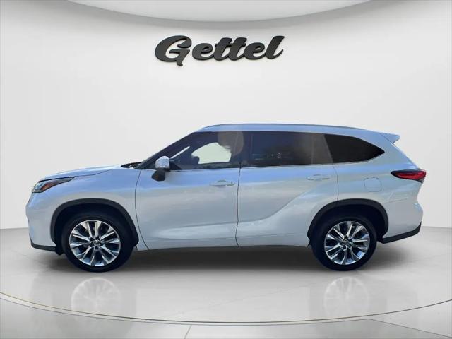 2022 Toyota Highlander Limited