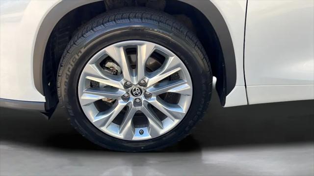 2022 Toyota Highlander Limited
