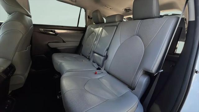 2022 Toyota Highlander Limited