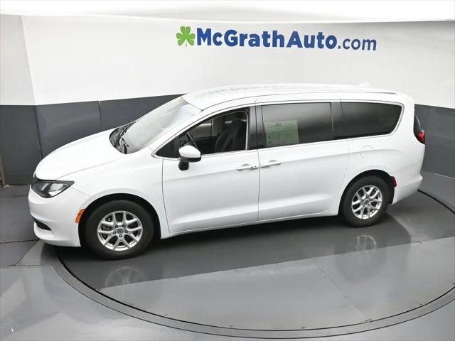 2020 Chrysler Voyager LX