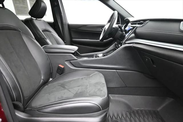 2025 Jeep Grand Cherokee L Altitude X 4x4