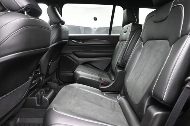 2025 Jeep Grand Cherokee L Altitude X 4x4