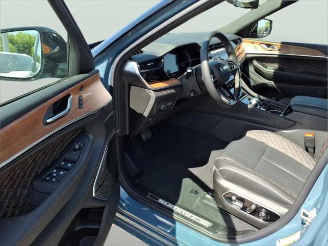 2026 Jeep Grand Cherokee L Summit 4x4