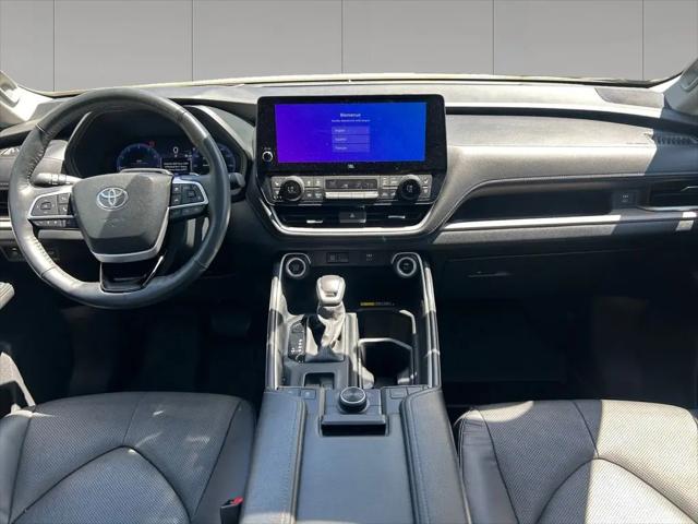2024 Toyota Grand Highlander Platinum