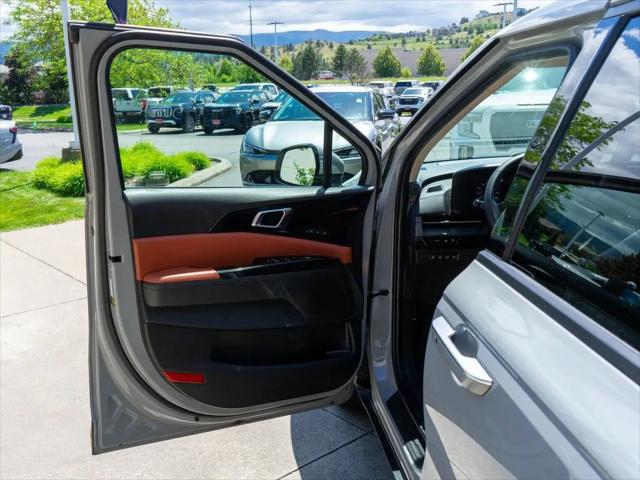 2024 Kia Carnival MPV SX
