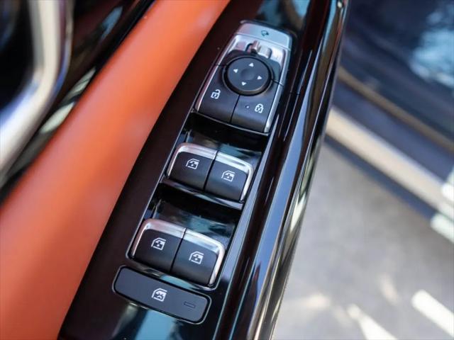 2024 Kia Carnival MPV SX
