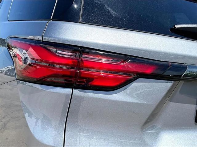 2023 Chevrolet Traverse AWD RS
