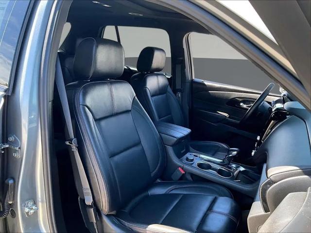 2023 Chevrolet Traverse AWD RS