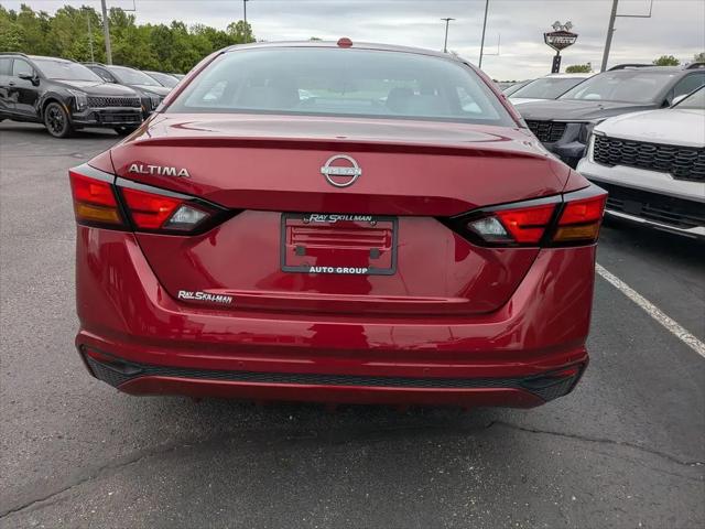 2025 Nissan Altima SV FWD