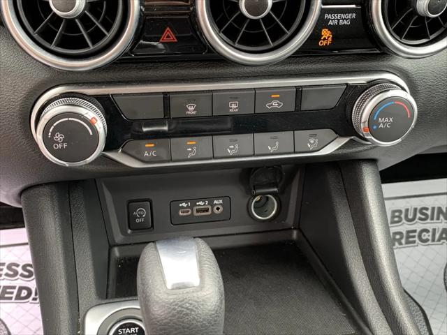2024 Nissan Sentra SV Xtronic CVT