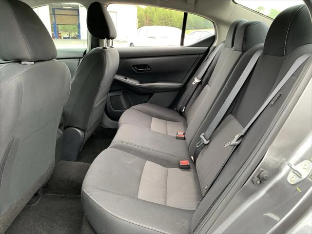 2024 Nissan Sentra SV Xtronic CVT
