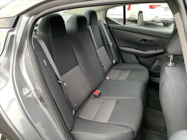 2024 Nissan Sentra SV Xtronic CVT