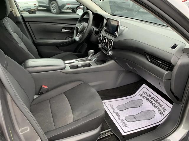 2024 Nissan Sentra SV Xtronic CVT