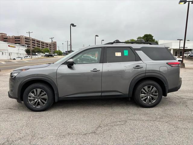 2024 Nissan Pathfinder SV FWD