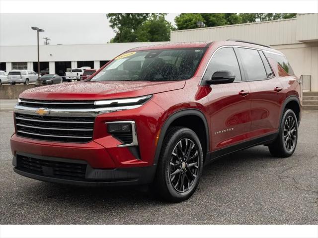 2025 Chevrolet Traverse FWD LT