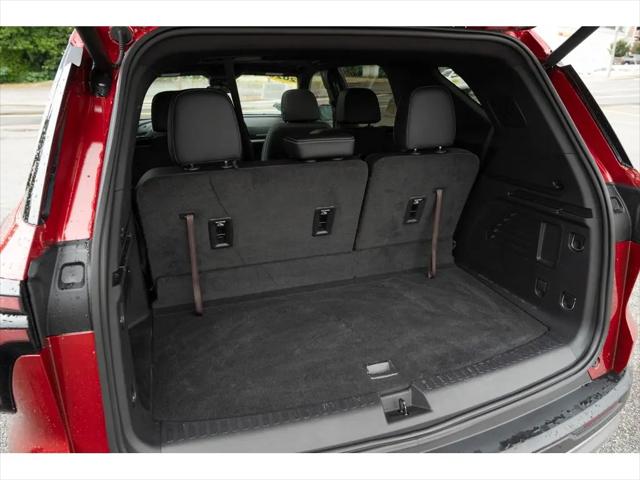 2025 Chevrolet Traverse FWD LT