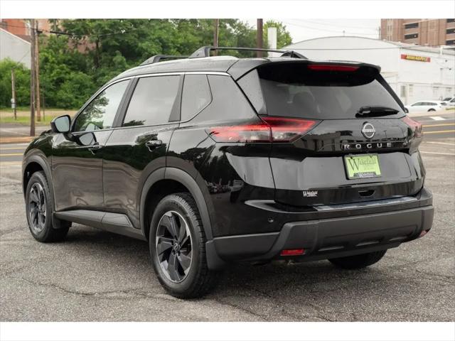 2025 Nissan Rogue SV FWD