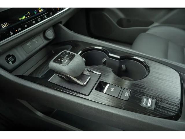 2025 Nissan Rogue SV FWD