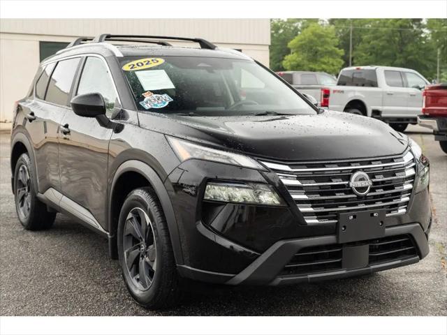 2025 Nissan Rogue SV FWD