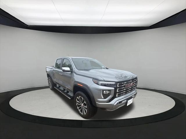 2026 GMC Canyon Denali, 4WD for sale in Sycamore, IL