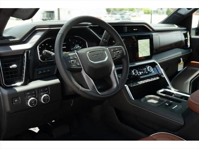 2026 GMC Sierra 2500HD Crew Cab, Standard Bed, Denali Ultimate, 4WD