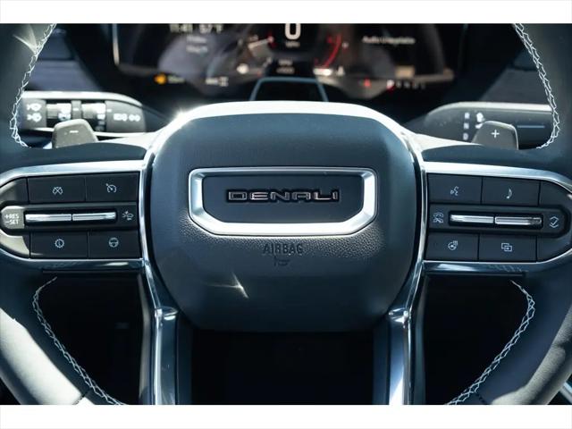 2026 GMC Acadia Denali AWD