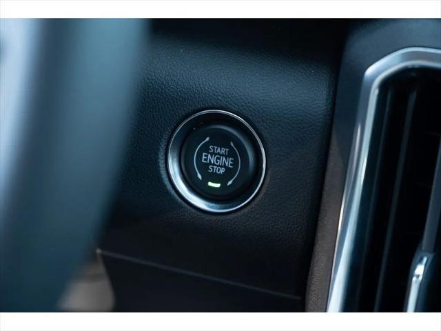 2026 GMC Acadia Denali AWD