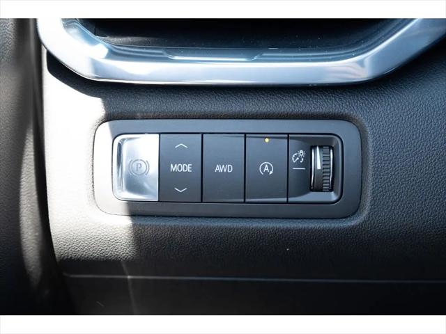 2026 GMC Acadia Denali AWD