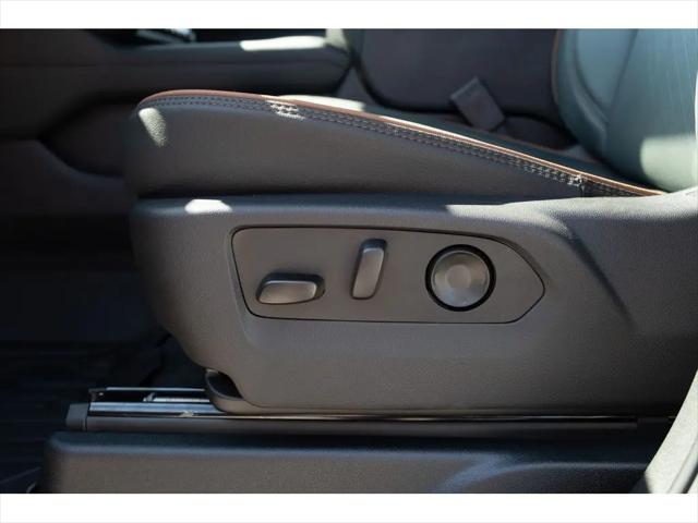2026 GMC Yukon 4WD AT4
