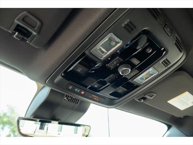 2026 GMC Yukon 4WD AT4