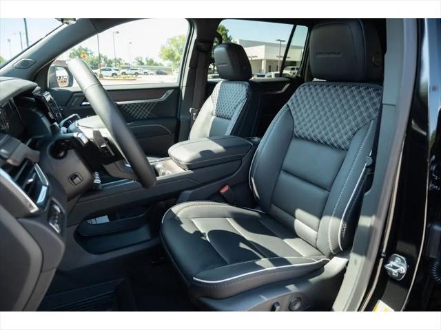 2026 GMC Acadia Denali AWD